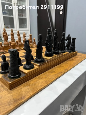 Голям антикварен шах (50 х 50см.), снимка 4 - Шах и табла - 52096398