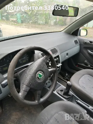 Шкода Фабия бензин НА ЧАСТИ - 1.2 / 3 цилиндъра 2003 година , снимка 3 - Автомобили и джипове - 49755995