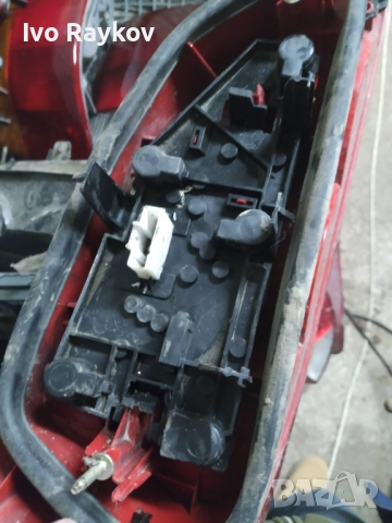 Десен стоп за Peugeot 406 4 врати.  9630364777, снимка 7 - Части - 52723586