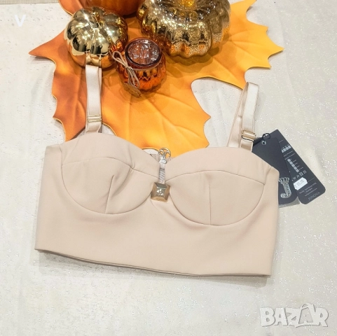 Дрехи Junona Юнона къси кожени панталони с колан лачено яке кроп топ бюстие палто , снимка 15 - Къси панталони и бермуди - 52468119