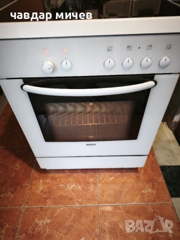 Свободно стояща печка Bosch , снимка 6 - Печки, фурни - 52964287
