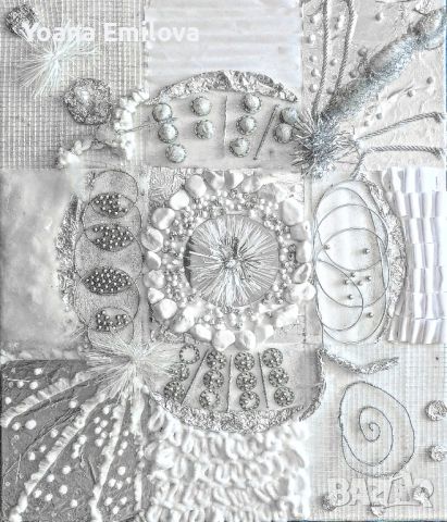 Абстрактен панел за стена в бяло и сребристо от алтернативни материали, снимка 1 - Декорация за дома - 46290074