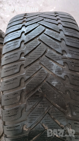 Dunlop 245/45 R18  Winter Sport, снимка 1 - Гуми и джанти - 45046130