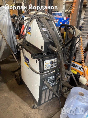 Продавам като нов GYS френски трифазен телоподаващ апарат(CO2) 