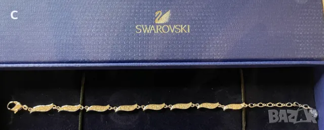 Swarovski Гривна, снимка 1 - Гривни - 46959770