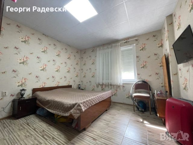 Къща в гр. Раднево , снимка 14 - Къщи - 46573536