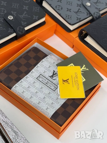 визитник и тефтер в кутия от естествена кожа louis vuitton, снимка 2 - Чанти - 51454864