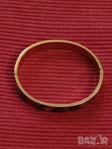 Дамска емайлирана гривна от титаниева стомана. , снимка 3 - Гривни - 50323102