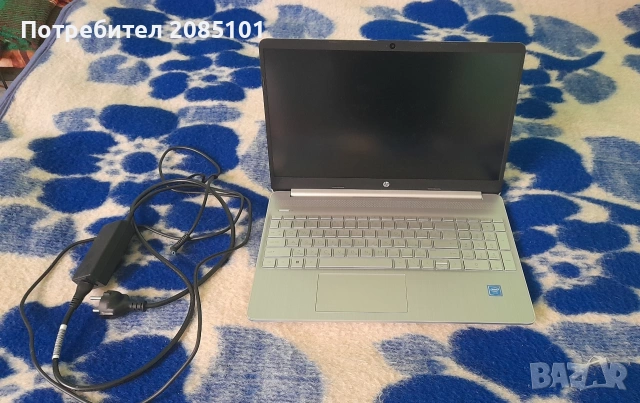 Лаптоп HP 15s - fq0000nu, снимка 2 - Лаптопи за дома - 53992990