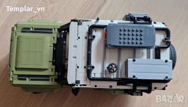 LEGO Technics Land Rover Defender 42110 +Книжка, снимка 2 - Конструктори - 51624485