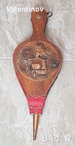 Старинна дървена духалка за разпалване на огън 