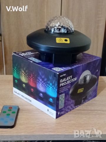 Galaxy projector-Лампа прожектор звездно небе с дистанционно +зарядно 😉, снимка 1 - Samsung - 45887432