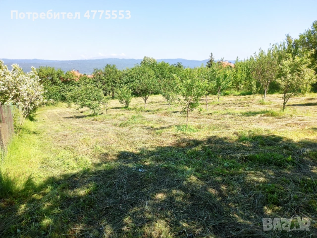 Продавам парцел 