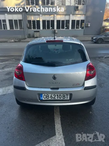 Renault Clio 1.6, снимка 3 - Автомобили и джипове - 48971987