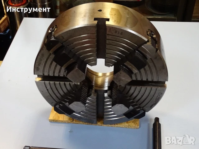 Планшайба за струг Ф315 4-челюсти USSR Independent 4-Jaw Facep late chuck