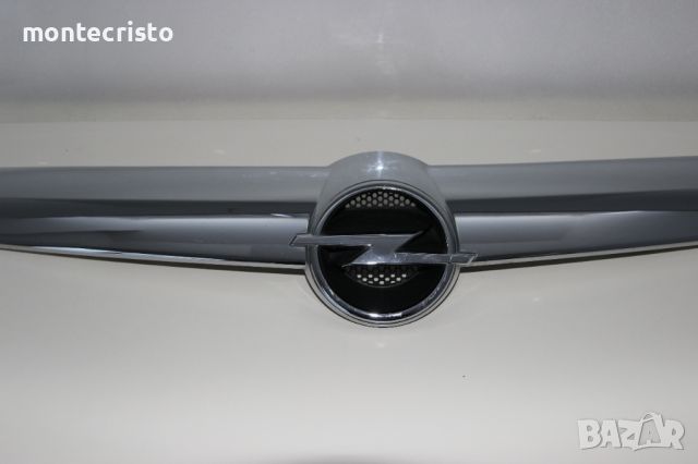 Предна решетка Opel Corsa D (2006-2011г.) предна емблема 13223226, снимка 4 - Части - 45592686