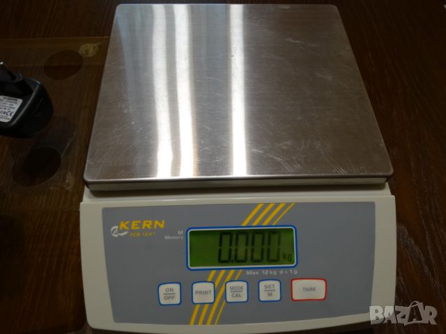 KERN FCB12K1 - качествена везна до 12 кг / 1 грам, снимка 6 - Везни - 45807412