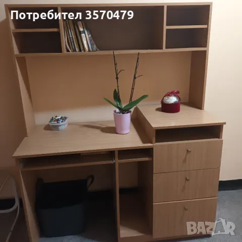 бюро, снимка 1 - Други стоки за дома - 48575029