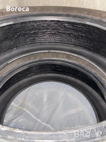 Зимни гуми континентал 215/55/17", снимка 5 - Гуми и джанти - 52576509