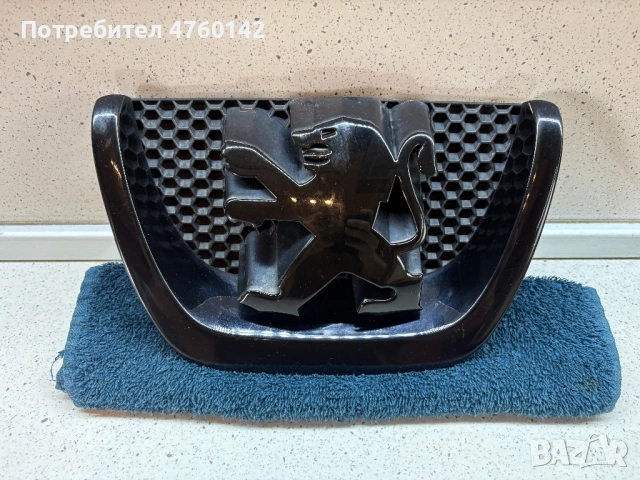 Емблема за Пежо