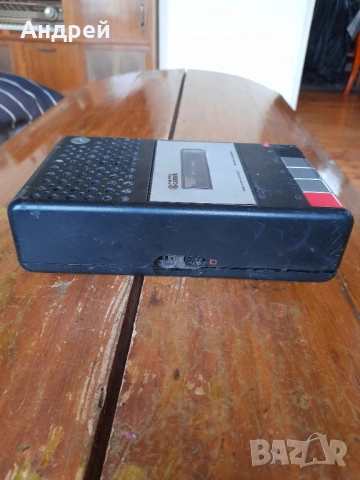 Стар касетофон Castelli 105, снимка 4 - Антикварни и старинни предмети - 53012932