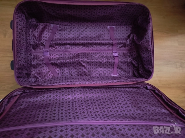 Куфар на колелца , снимка 2 - Куфари - 52311523