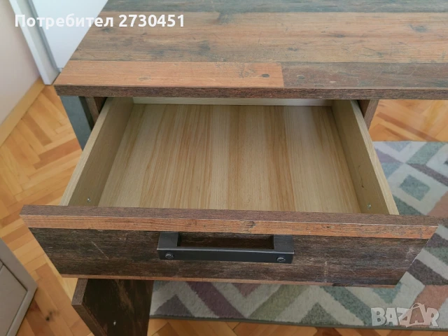 Ученическо бюро, снимка 3 - Мебели за детската стая - 50925469