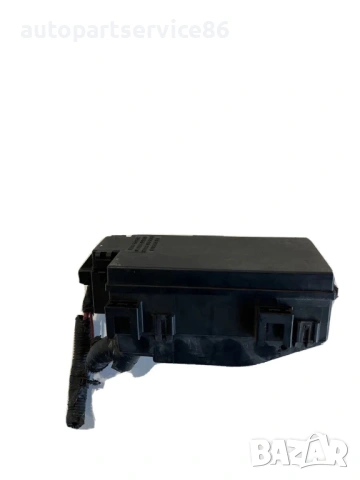 Кутия с предпазители за Jeep Commander 3.0 CRD (2010) 96555J