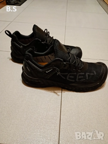 Спортни обувки , снимка 3 - Маратонки - 52565979