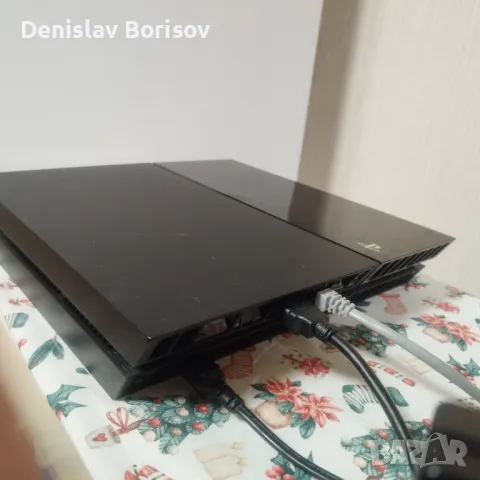 Продавам PS4 конзола, снимка 1 - PlayStation конзоли - 48777275