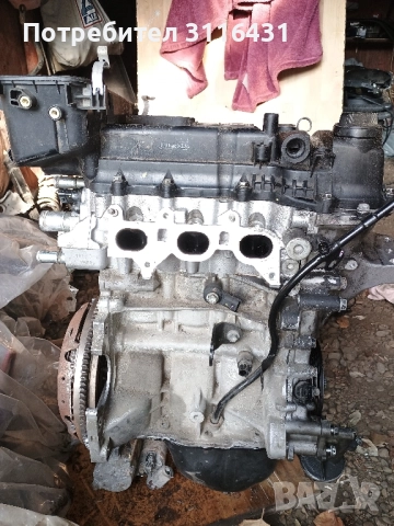 Двигател от Тойота Ярис 1000кубика, снимка 4 - Части - 51772686