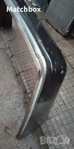 Задна броня за Мерцедес 124 седан, снимка 7 - Части - 49973490