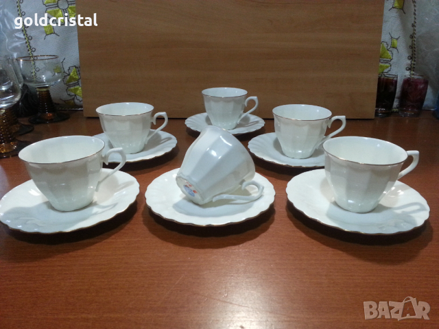Български костен порцелан Бононя чаши за кафе , снимка 1 - Антикварни и старинни предмети - 45039963
