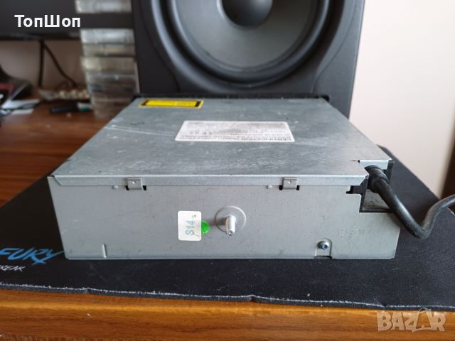 CD Changer за кола Blaupunkt, снимка 4 - Аксесоари и консумативи - 45342345