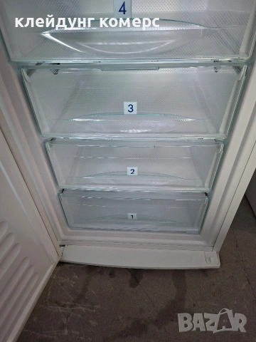 Фризер LIEBHERR NO FROST вис.165см. 280л. А+++, снимка 6 - Фризери - 54050970