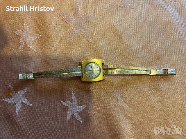 Часовник Candino стар