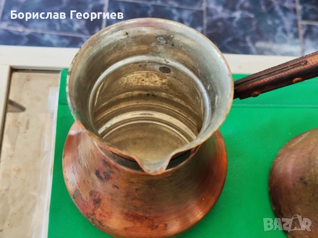 Медно джезве два броя, снимка 3 - Антикварни и старинни предмети - 51102244