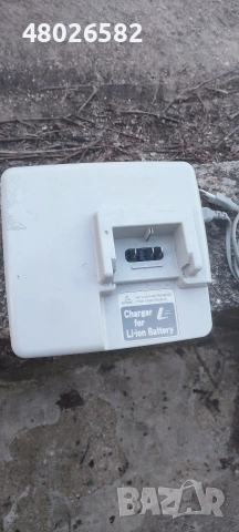 Зарядно за батерии Panasonic 24v, снимка 3 - Велосипеди - 53636517