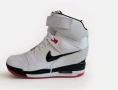 маратонки / кецове на платформа  NIKE AIR REVOLUTION SKY HI WEDGE, снимка 2