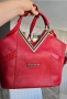 Червена чанта, снимка 1