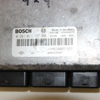 Моторен компютър ECU Renault Kangoo (2003-2008г.) 0 281 011 137 / 0281011137 / 8200230980, снимка 2 - Части - 45871172