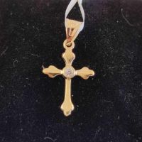 Нов Златен кръст-0,57гр/14кр, снимка 2 - Колиета, медальони, синджири - 45932047