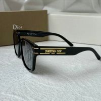 Dior 2024 дамски слънчеви очила брандирани стъкла , снимка 11 - Слънчеви и диоптрични очила - 45484880