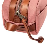 Малка чанта с кожа Filson - Travel Kit, в цвят Cedar red, снимка 5 - Екипировка - 45281901