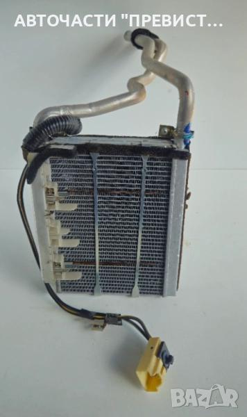 Радиатор Радиаторче Парно Тойота Авенсис Т25 Toyota Avensis T25, снимка 1