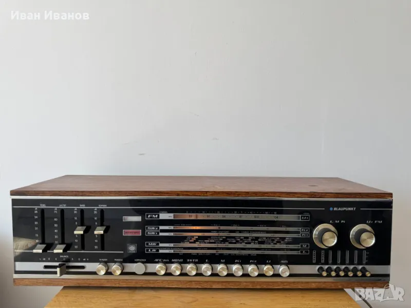Винтидж транзисторно радио Blaupunkt STG 2291, произведено 1970, снимка 1