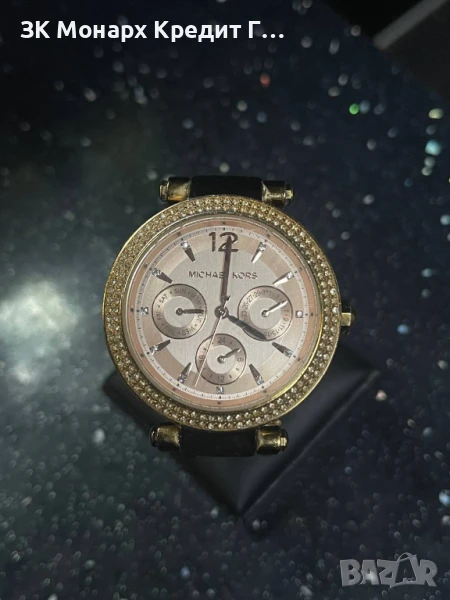 Часовник Michel kors mk5881/леки драскотини по стъклото, снимка 1