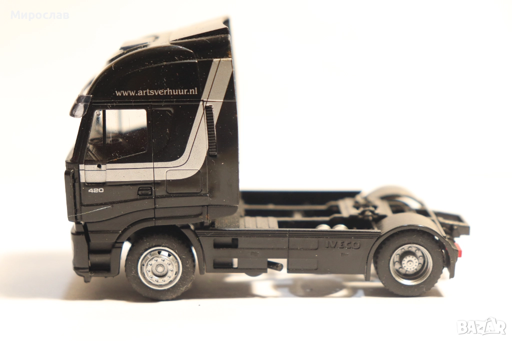 RIETZE 1:87 H0 IVECO STRALIS ВЛЕКАЧ КАМИОН ТИР МОДЕЛ, снимка 1