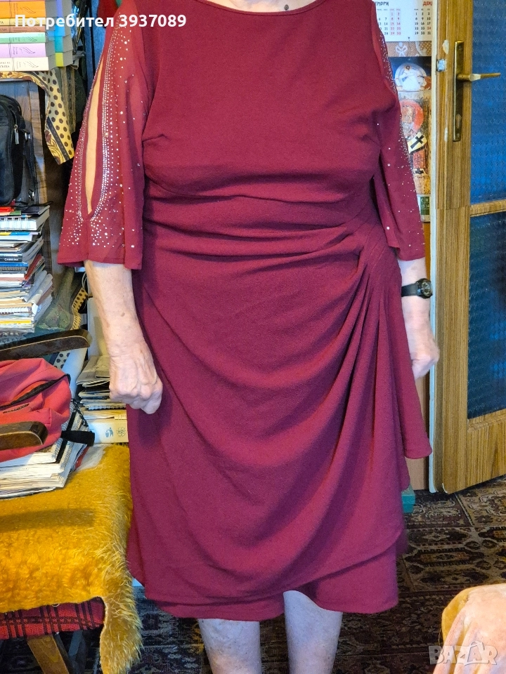 Продавам нова рокля., снимка 1