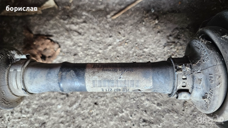 Предна дясна полуоска за audi q7 , снимка 1